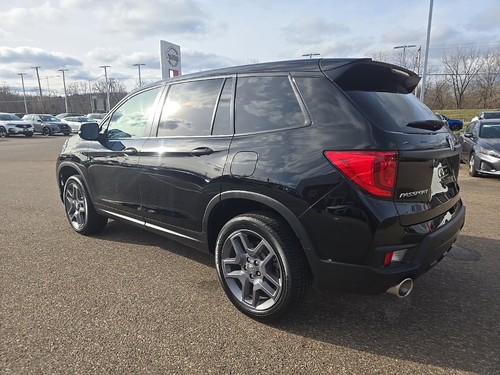 Used 2023 Honda Passport EX-L image 5