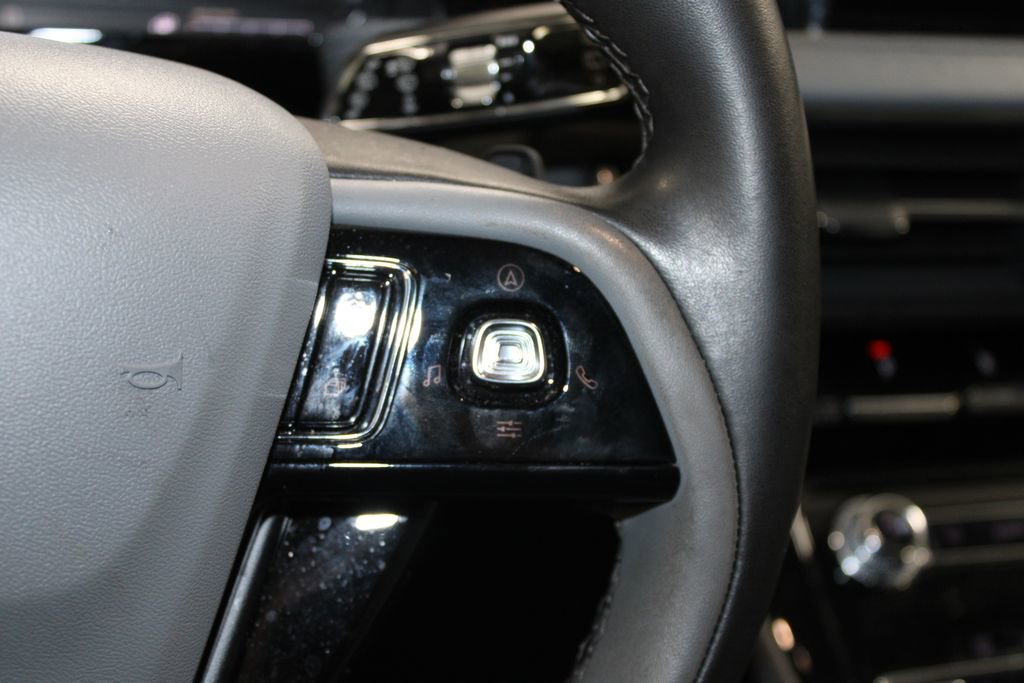 Used 2022 Lincoln Corsair FWD image 23