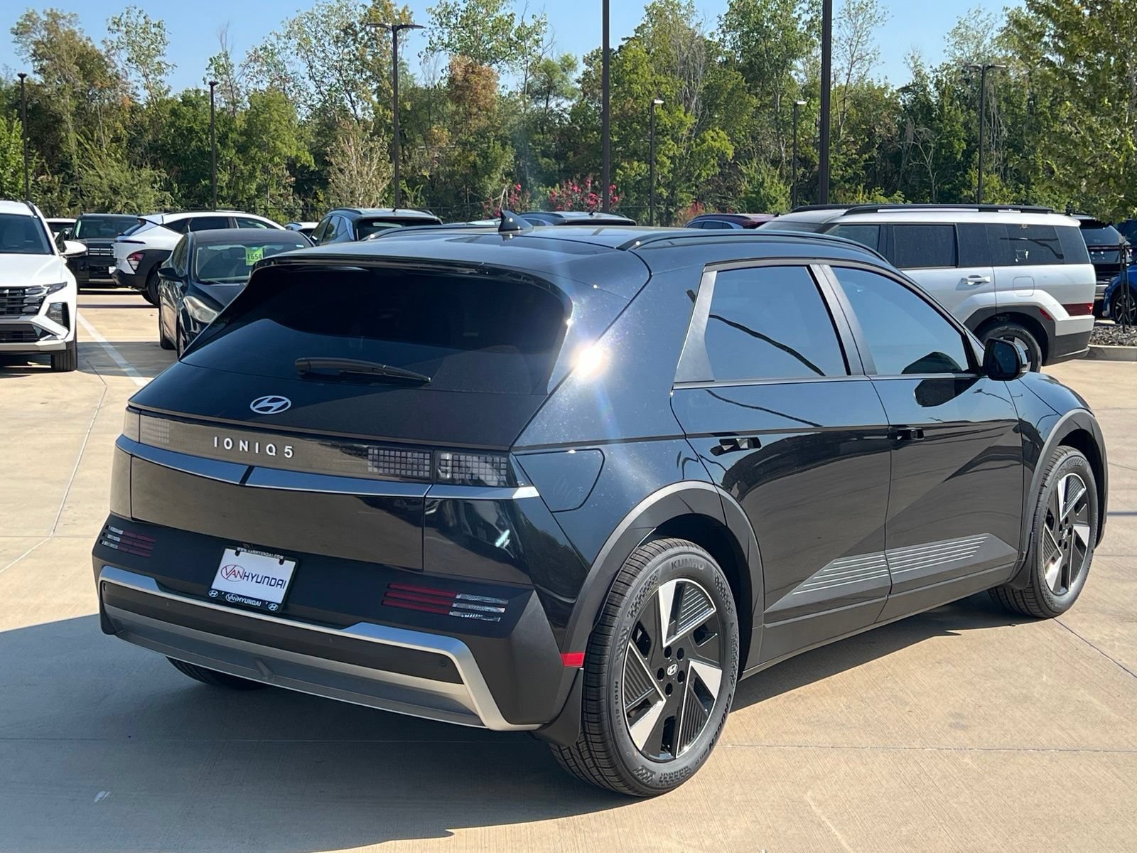 New 2027 Hyundai Ioniq 5 SEL RWD image 11