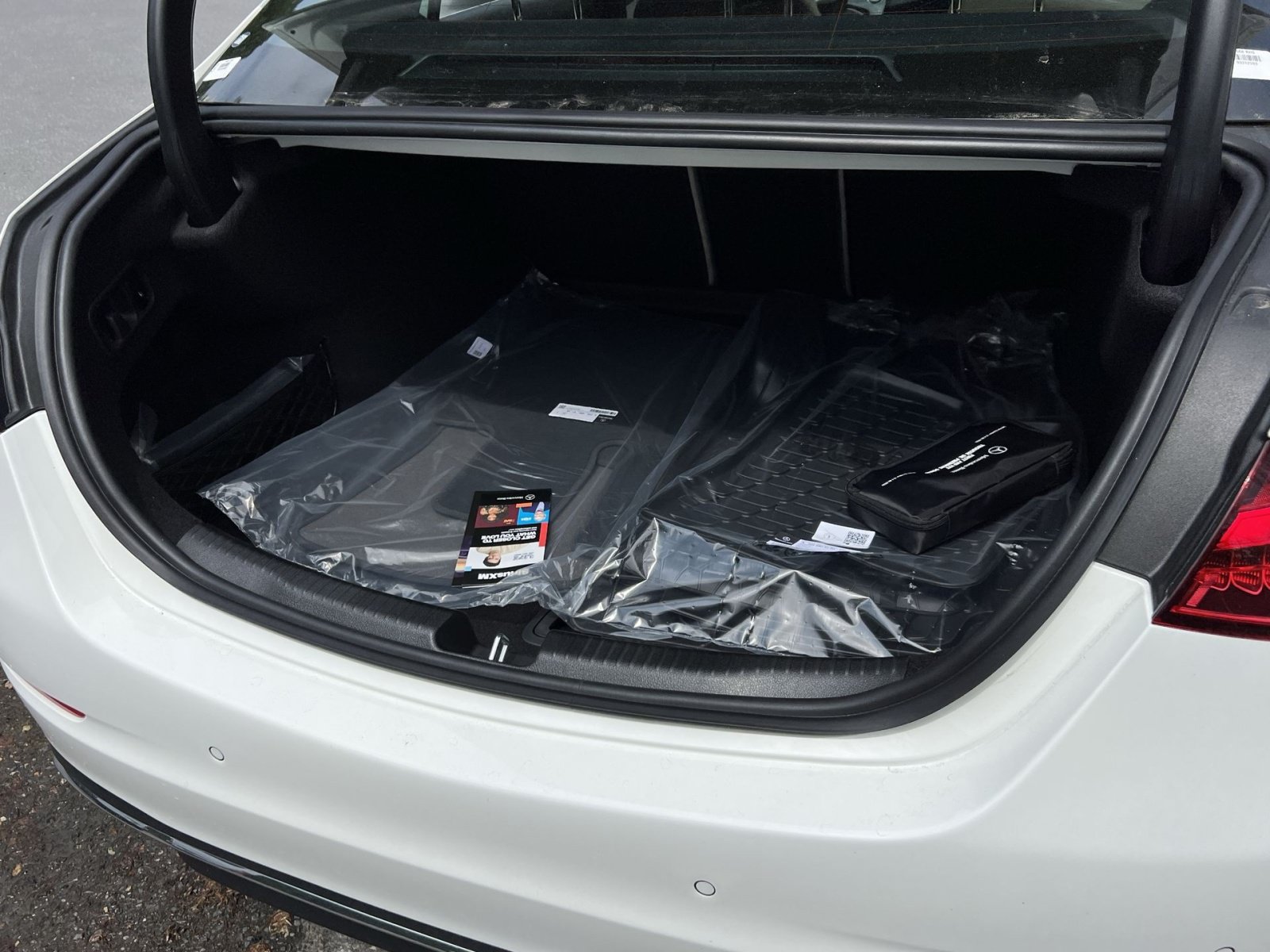 New 2026 Mercedes-Benz C 300 4MATIC Sedan image 31