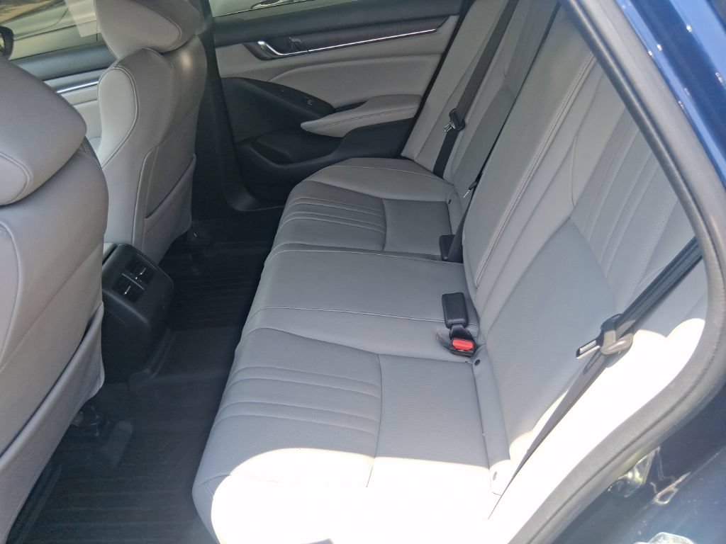 Used 2021 Honda Accord EX-L image 11