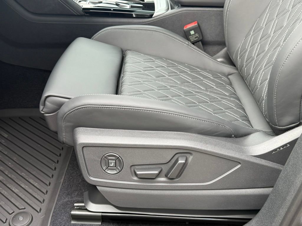 New 2025 Audi SQ5 Premium Plus image 10