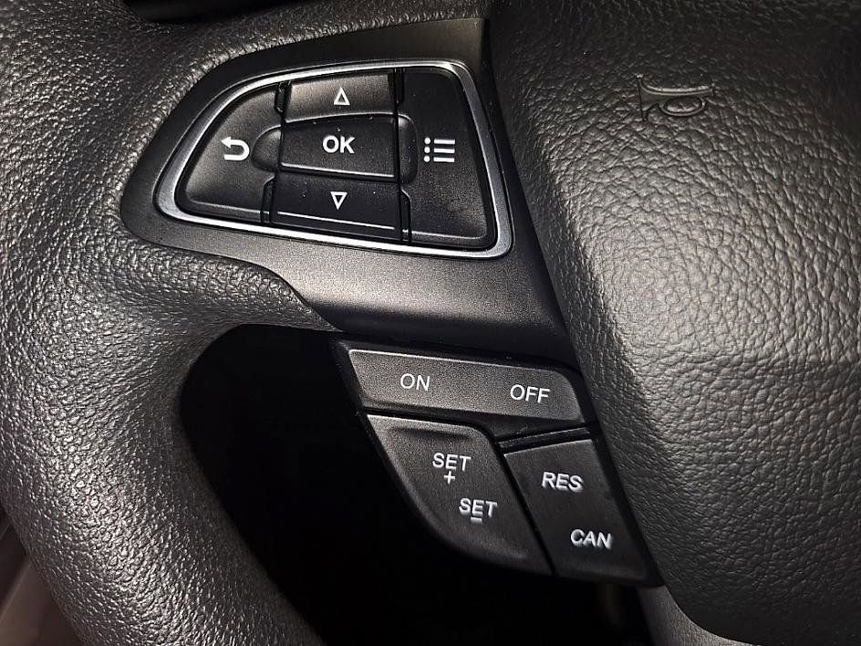 Used 2022 Ford EcoSport S image 15