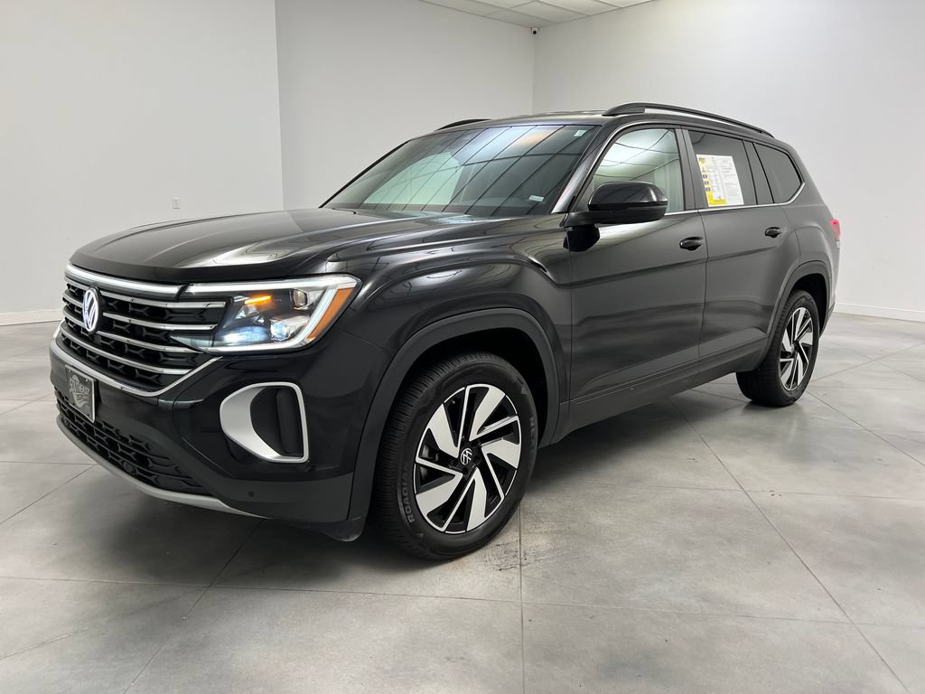 Used 2026 Volkswagen Atlas SE FWD image 4
