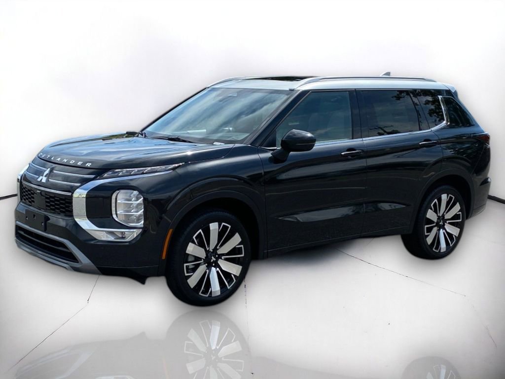 New 2025 Mitsubishi Outlander SEL image 2