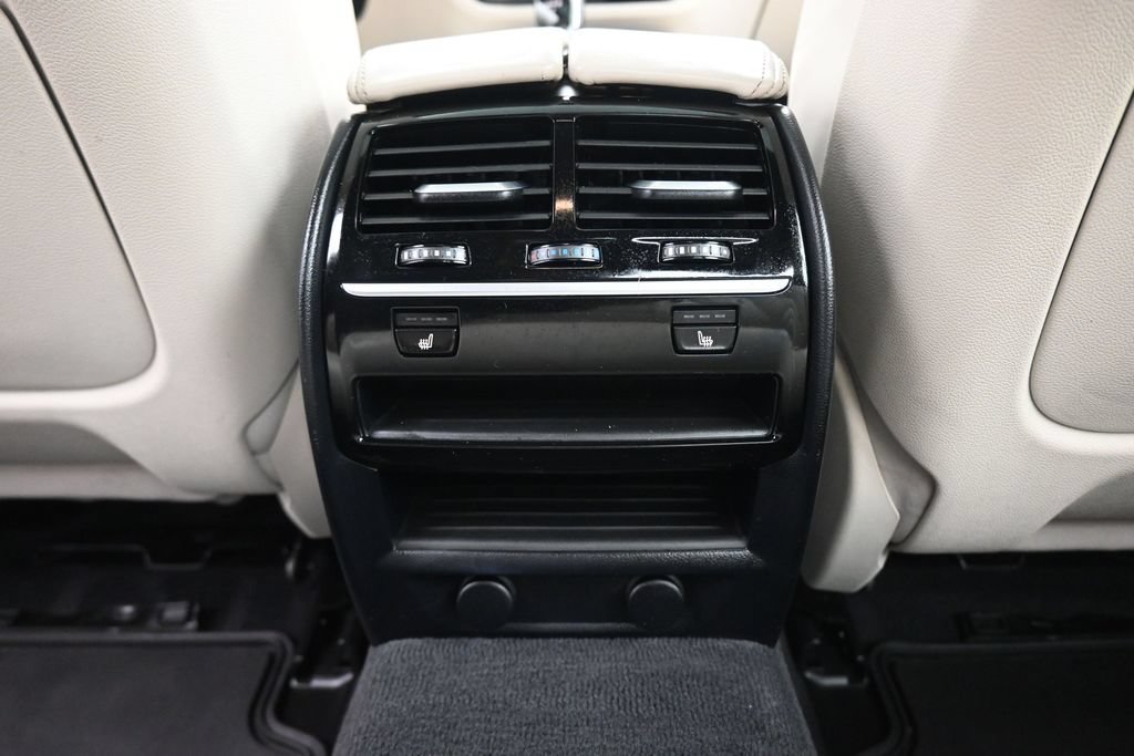 Used 2017 BMW 530i xDrive AWD/4WD image 39