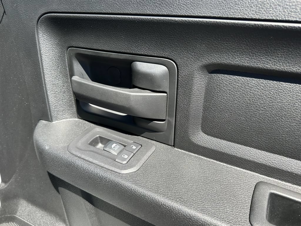 Certified 2025 RAM 2500 Tradesman AWD/4WD image 18