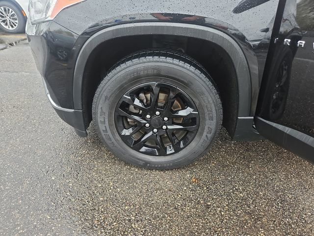 Used 2020 Chevrolet Traverse LT image 27