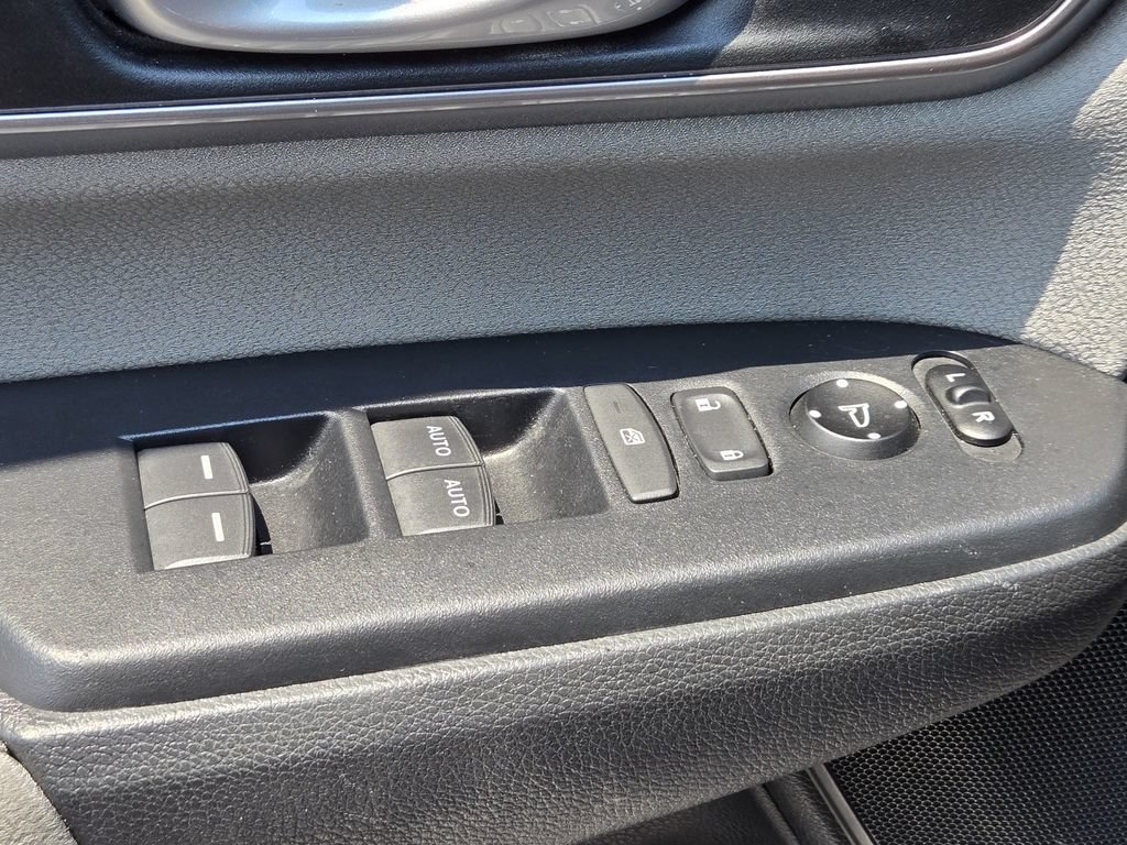 Used 2019 Honda CR-V EX image 22