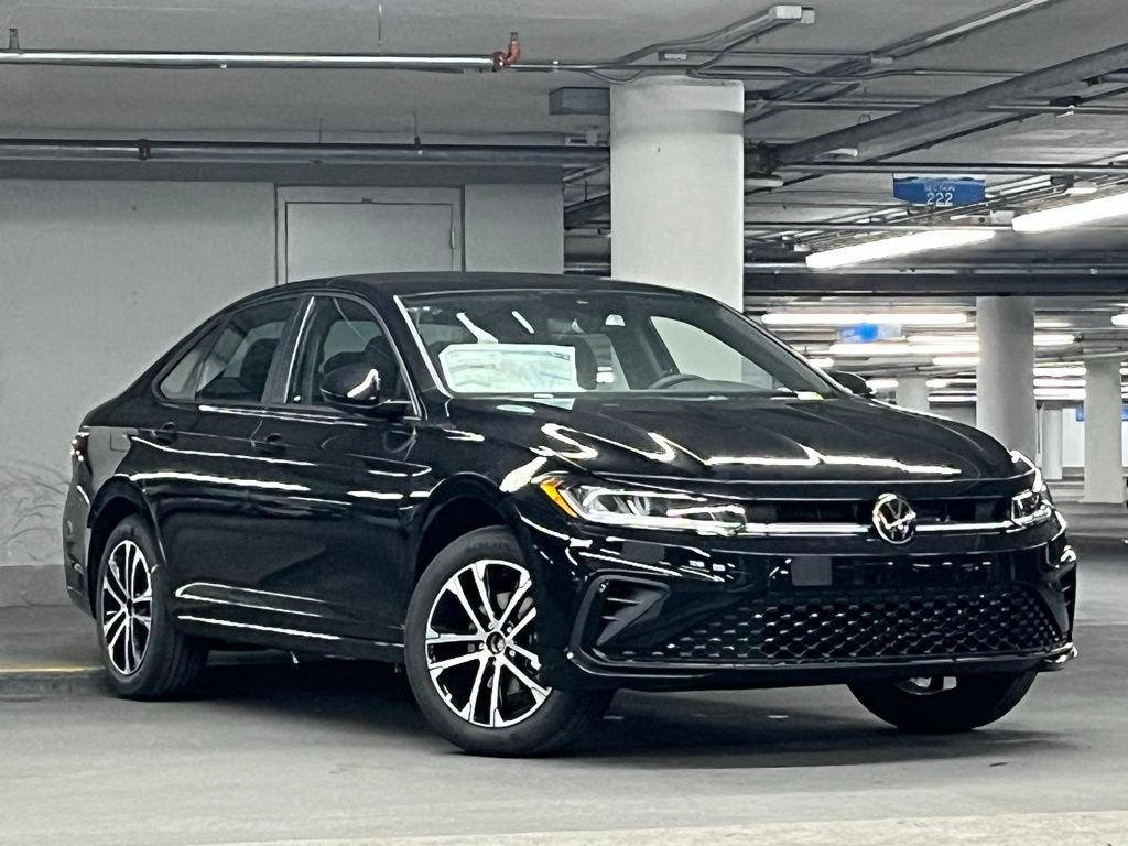 New 2026 Volkswagen Jetta Sport FWD video 2