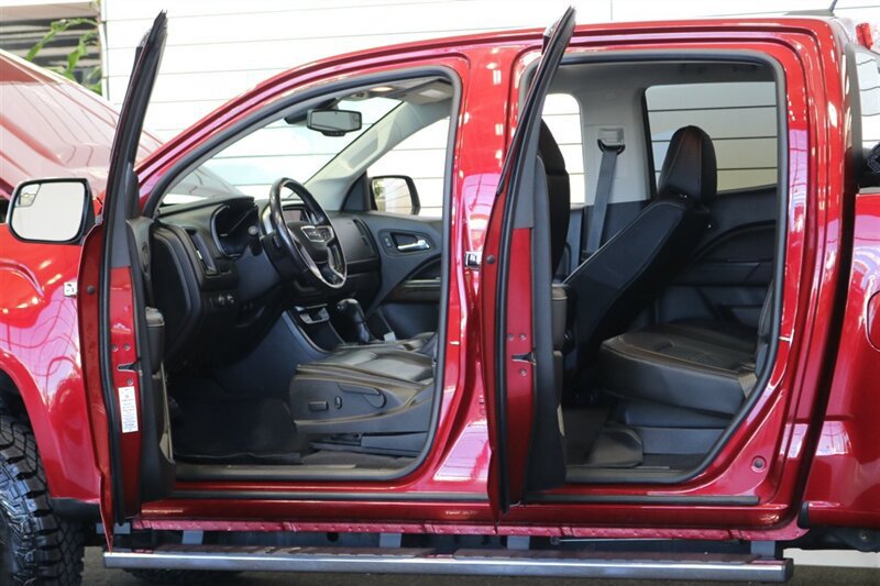 Used 2020 GMC Canyon Denali AWD/4WD image 46