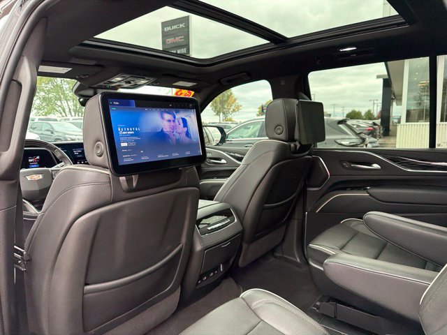 Certified 2023 Cadillac Escalade Sport w/ LPO, ONYX Package AWD/4WD image 29