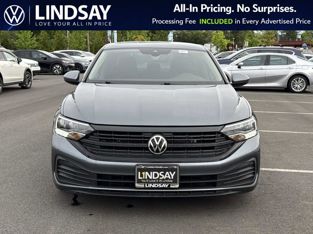 Used 2022 Volkswagen Jetta SE FWD image 7