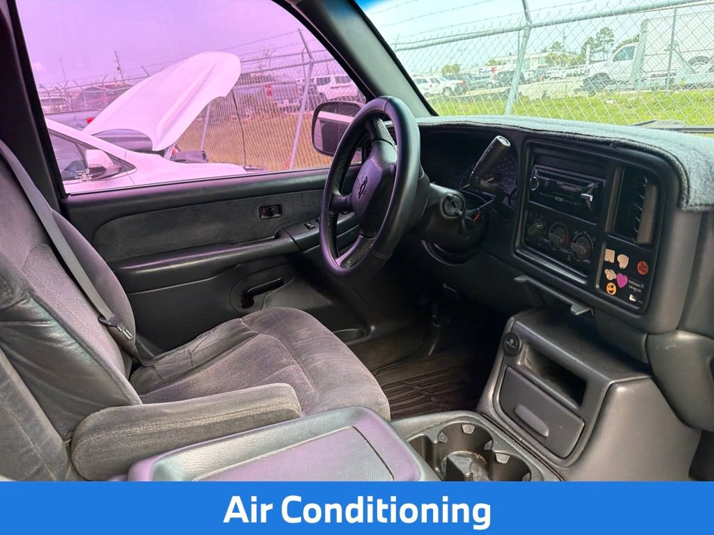 Used 2000 Chevrolet Silverado 1500 LS w/ Firm Ride Suspension Pkg AWD/4WD image 14