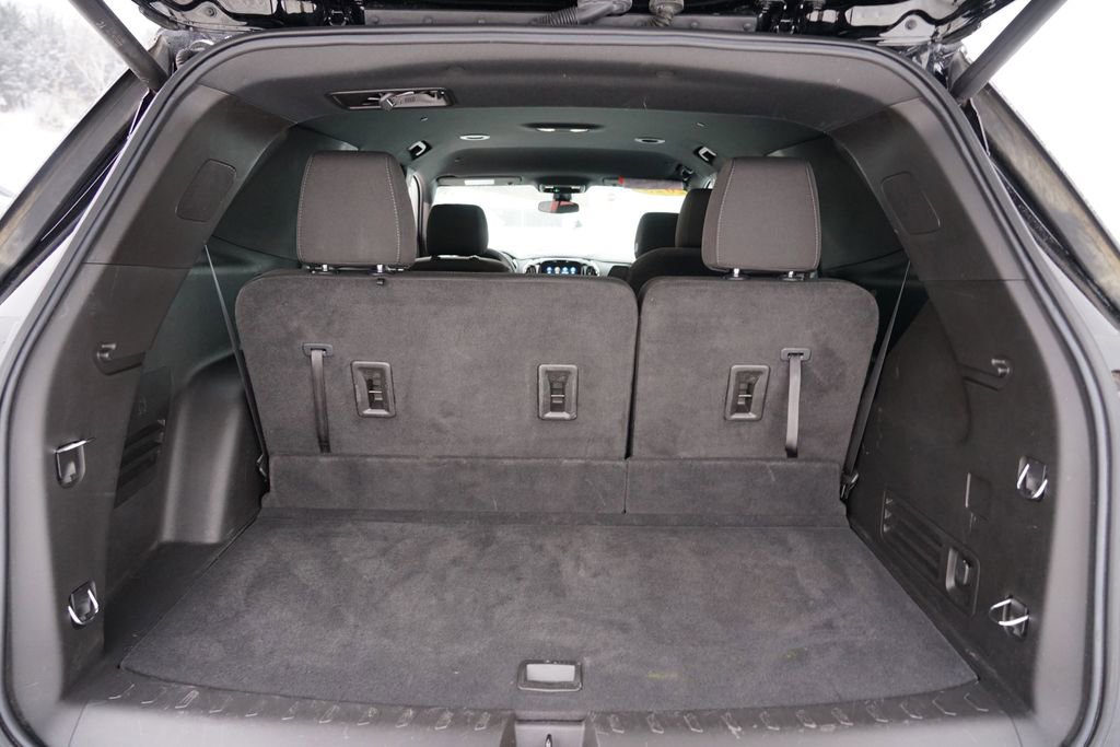 Used 2023 Chevrolet Traverse LT image 31