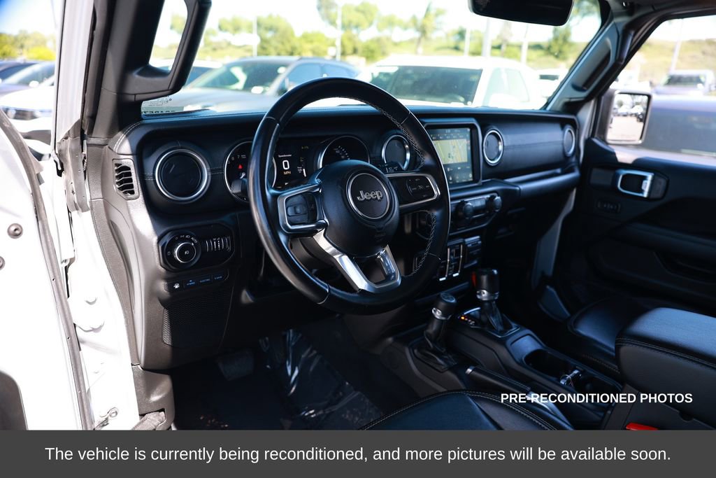Used 2022 Jeep Wrangler Unlimited Sahara image 17