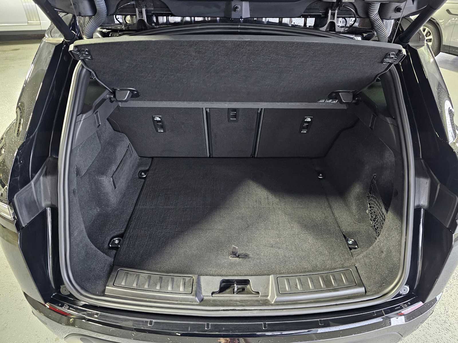 Used 2024 Land Rover Range Rover Evoque S image 14