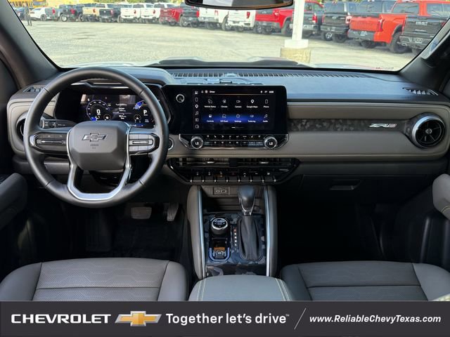 Used 2025 Chevrolet Colorado ZR2 w/ Technology Package AWD/4WD image 12