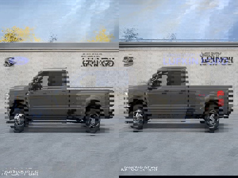 New 2026 Ford F350 XLT image 3