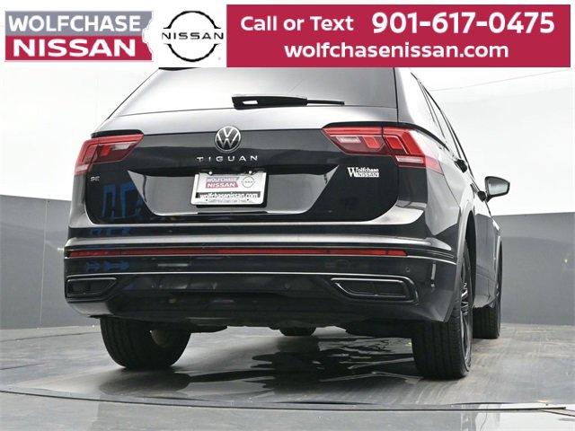 Used 2022 Volkswagen Tiguan SE R-Line image 25