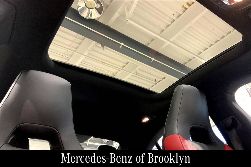 Certified 2022 Mercedes-Benz CLA 45 AMG 4MATIC image 17