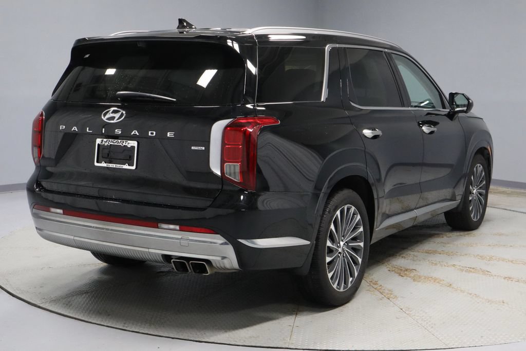 Used 2025 Hyundai Palisade Calligraphy AWD/4WD image 13