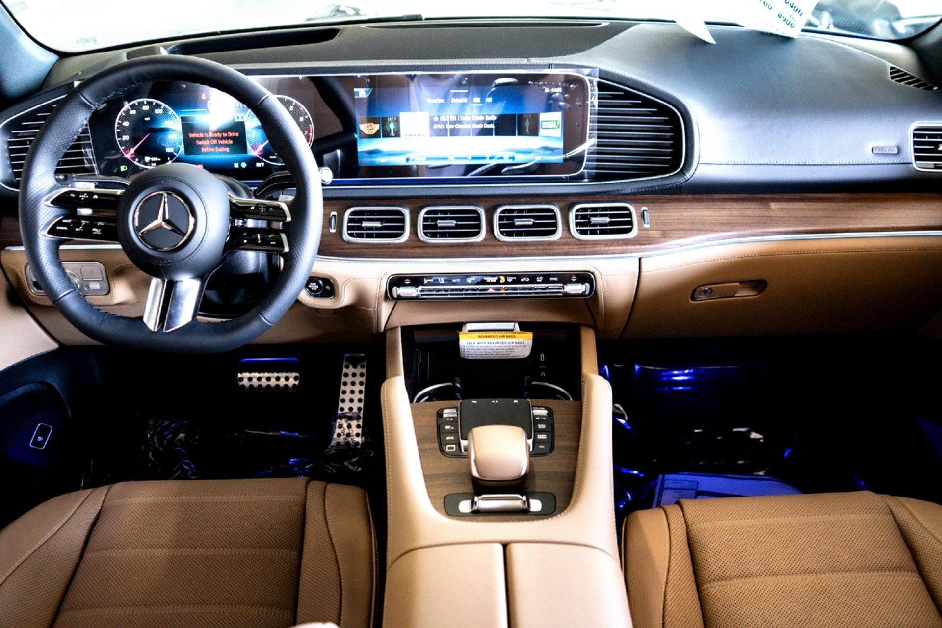 New 2025 Mercedes-Benz GLS 580 4MATIC image 25
