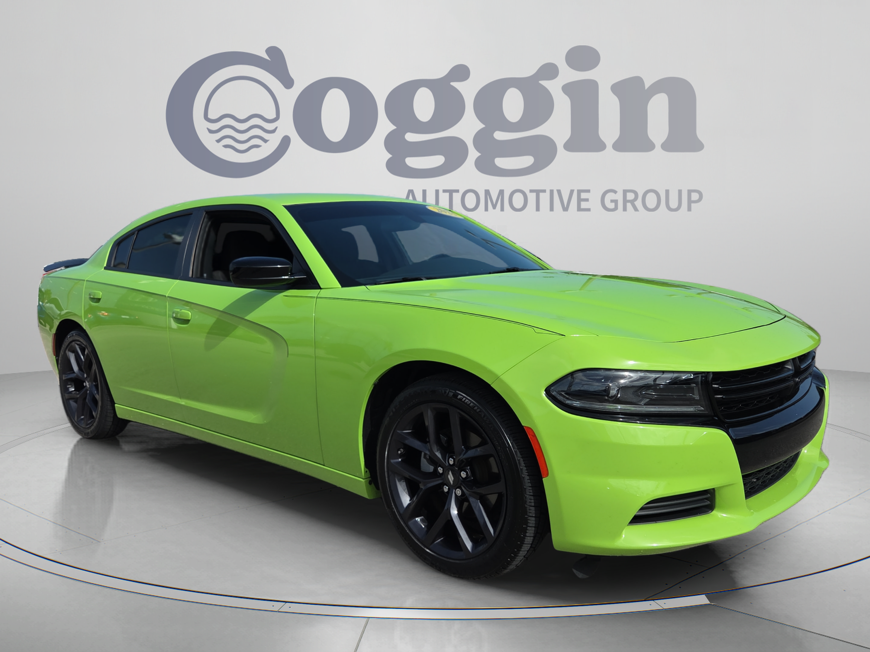 Used 2023 Dodge Charger SXT w/ Blacktop Package RWD image 7