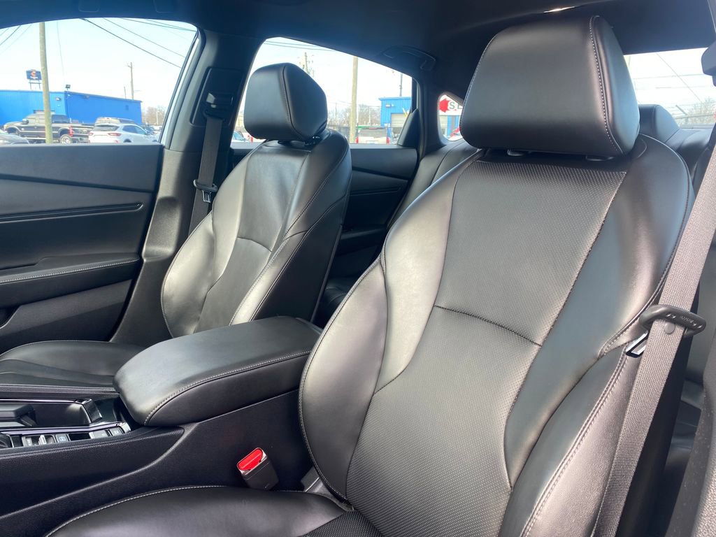Used 2023 Honda Accord Sport image 9
