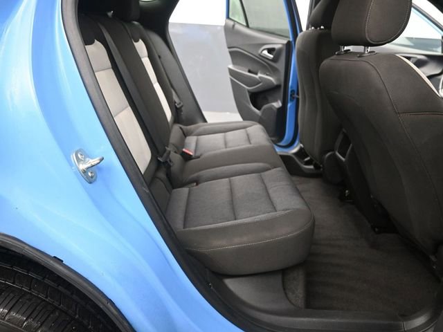 Certified 2024 Chevrolet Trax RS w/ Driver Confidence Package image 15