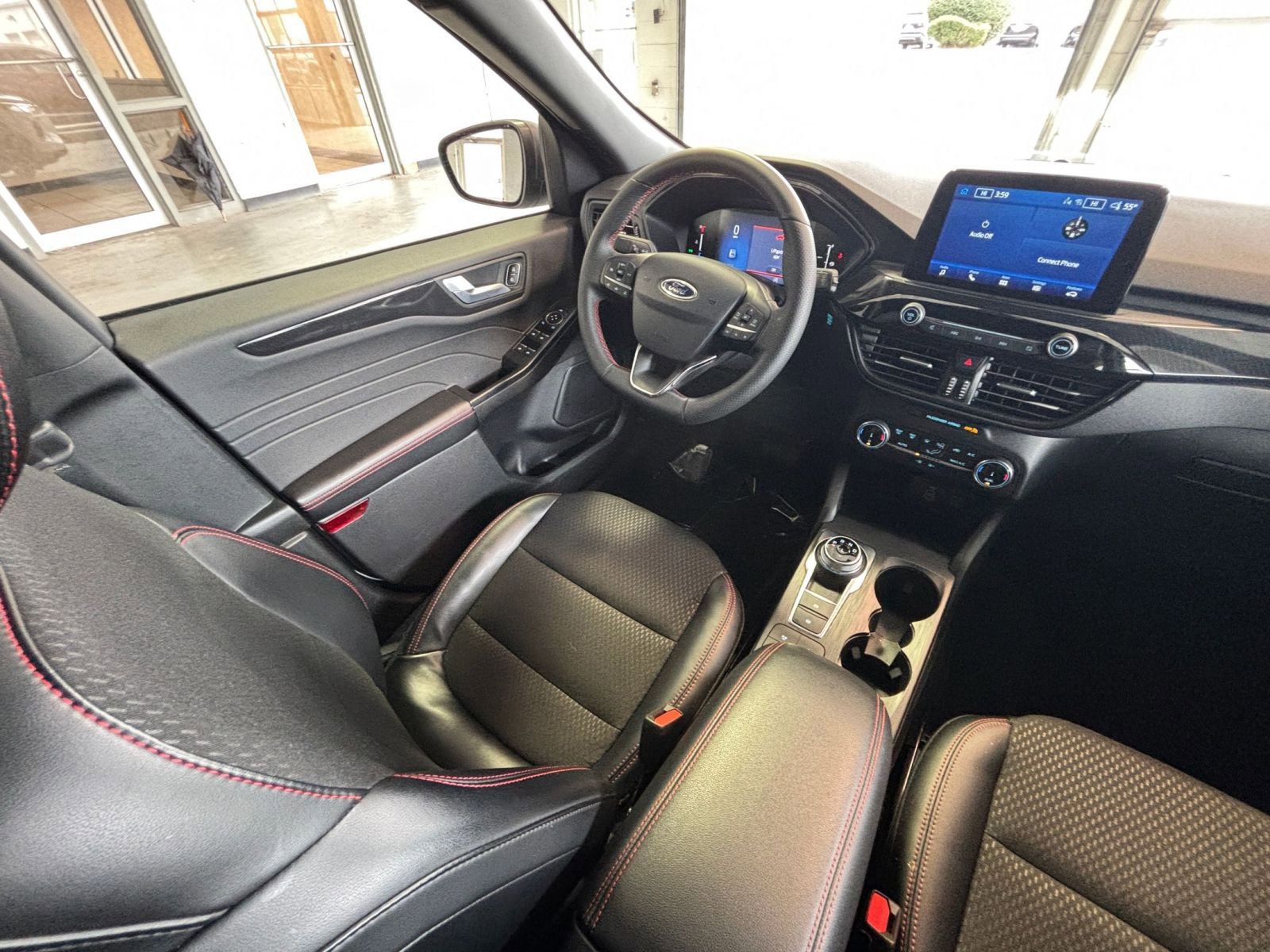 Used 2025 Ford Escape ST-Line image 38