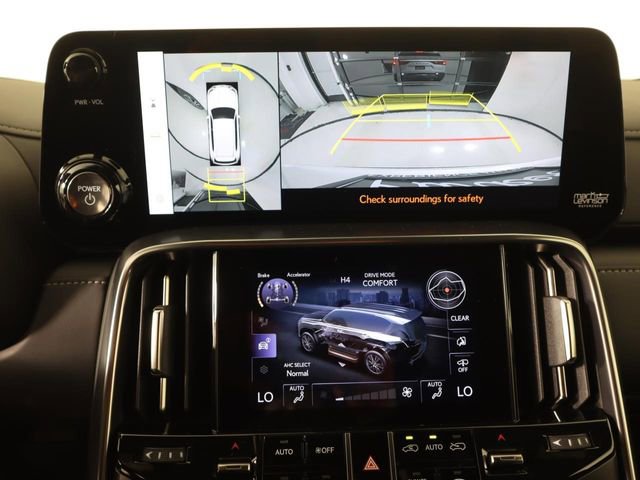 New 2026 Lexus LX 700h Luxury AWD/4WD image 18