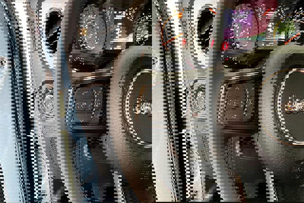 Used 2024 Jeep Wrangler Sport S image 21