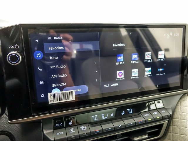 New 2026 Toyota Camry XLE image 18