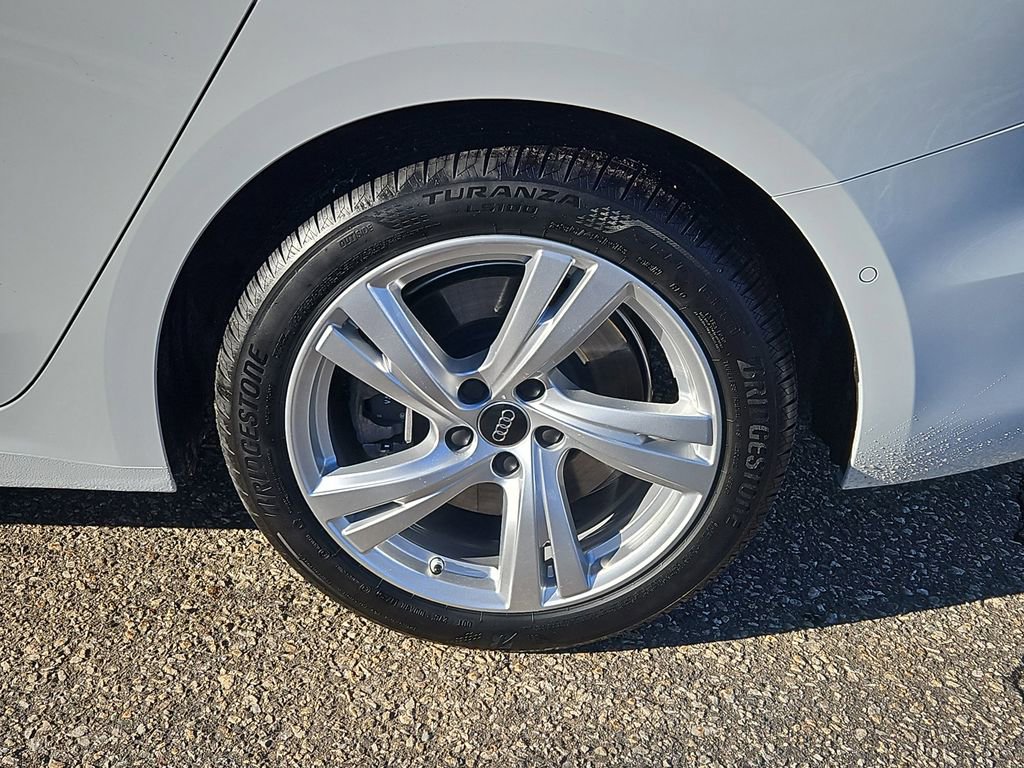 Used 2025 Audi A5 2.0T Premium w/ Convenience Package image 8