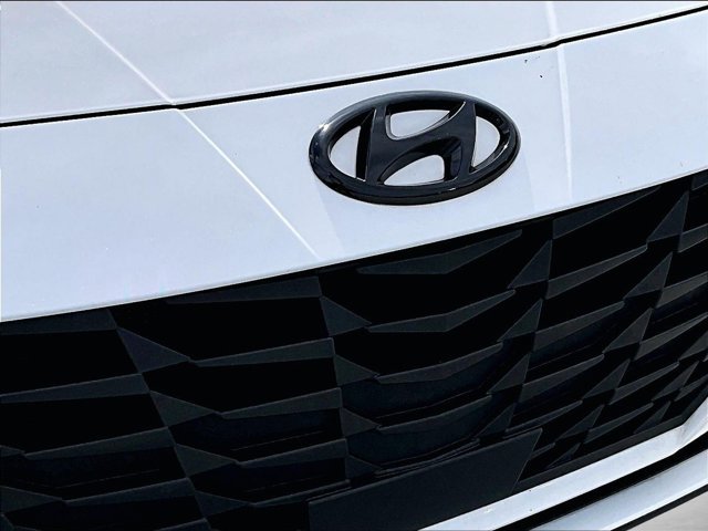 Used 2023 Hyundai Elantra SEL w/ Convenience Package FWD image 30