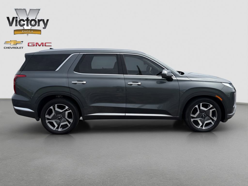 Used 2023 Hyundai Palisade Limited FWD image 7
