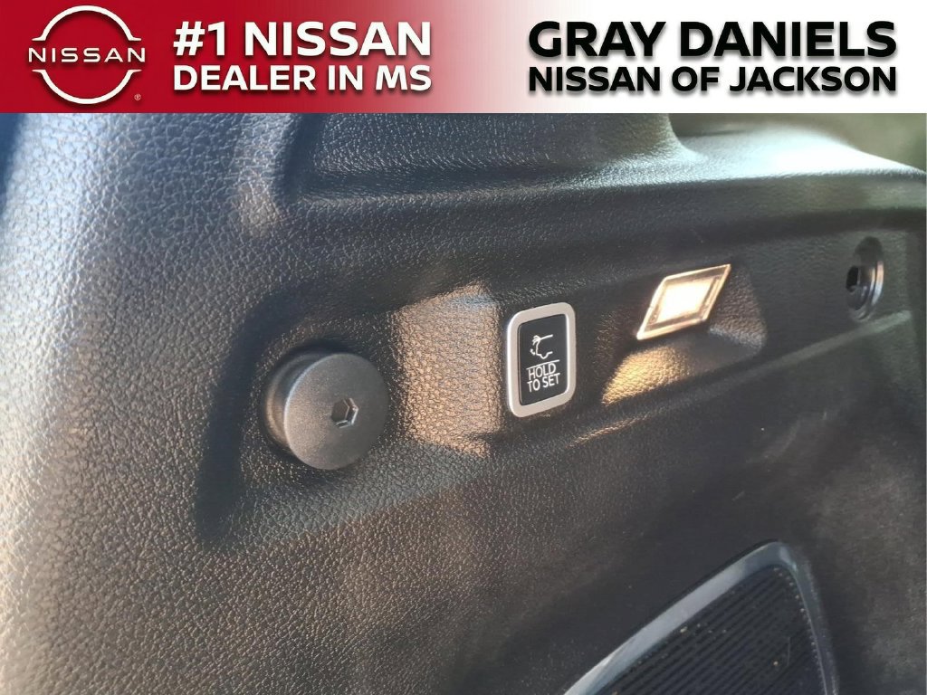 Used 2021 Jeep Grand Cherokee L Limited AWD/4WD image 9