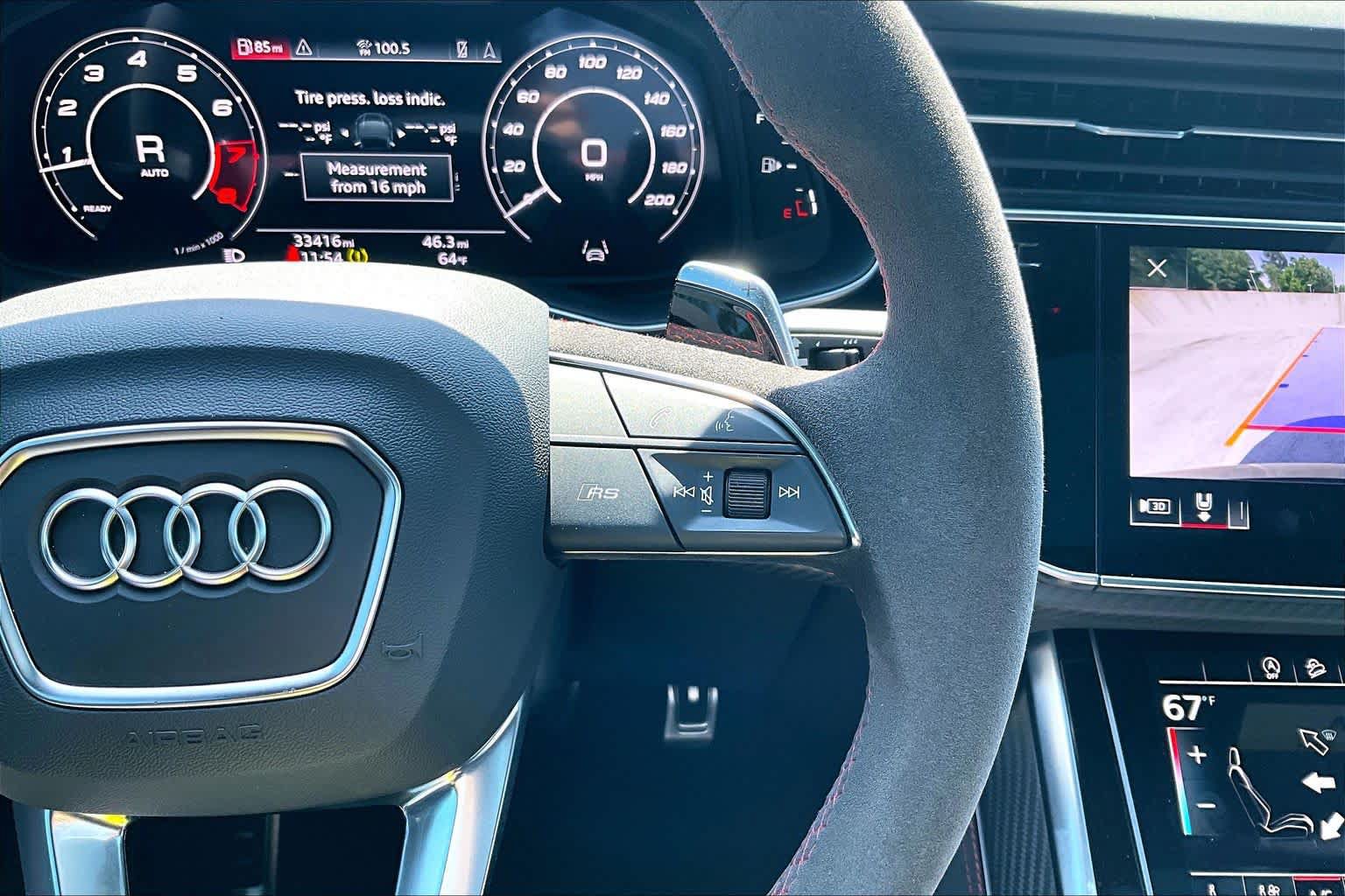 Used 2023 Audi RS Q8 AWD/4WD image 24