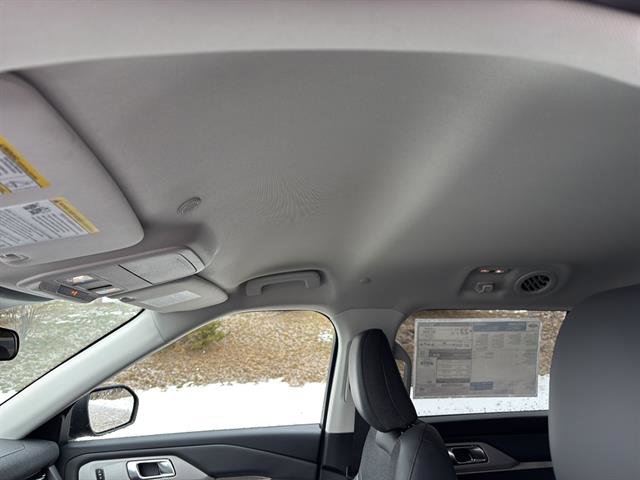 New 2026 Ford Explorer Active w/ Active Comfort Package image 14