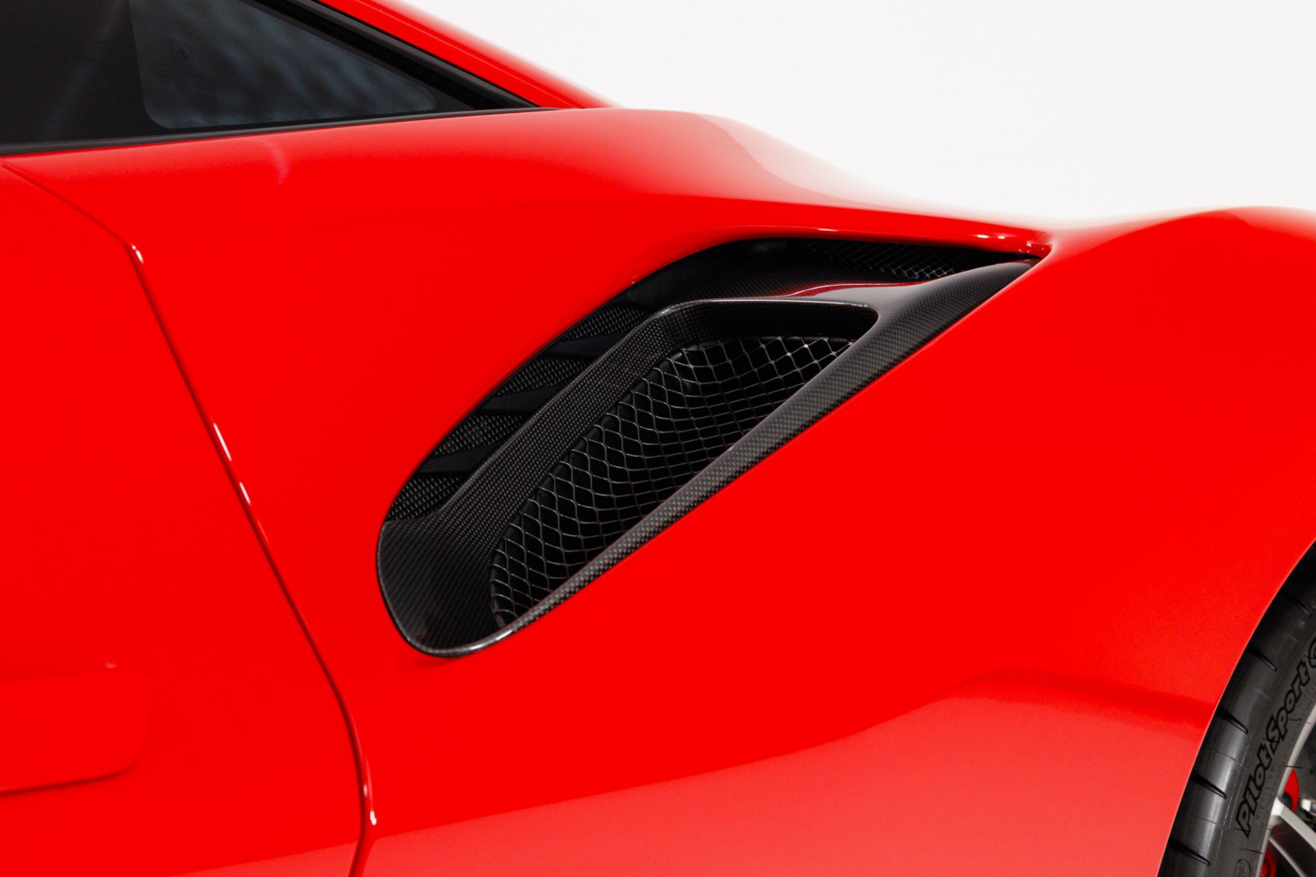 Used 2020 Ferrari 488 Pista Coupe image 71