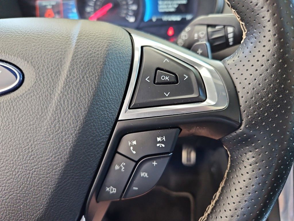 Used 2022 Ford Edge ST w/ Equipment Group 401A image 19