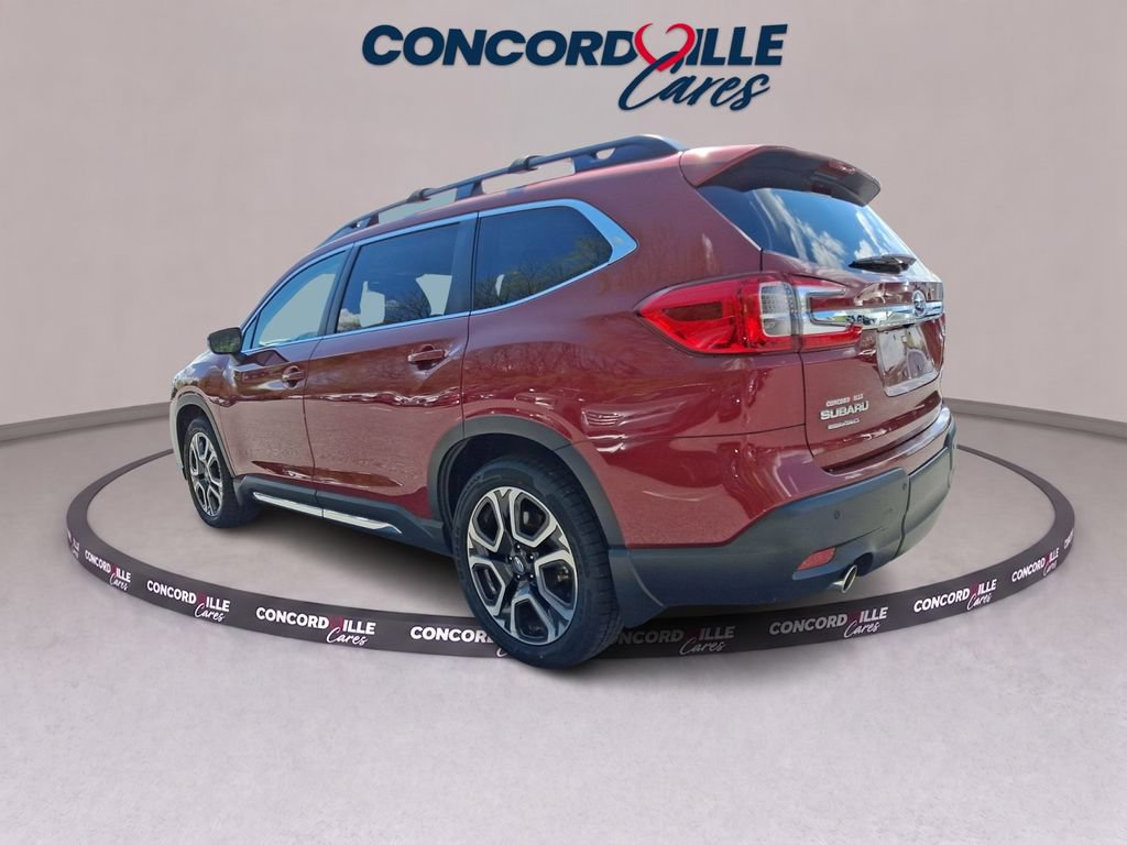Used 2023 Subaru Ascent Limited AWD/4WD image 5