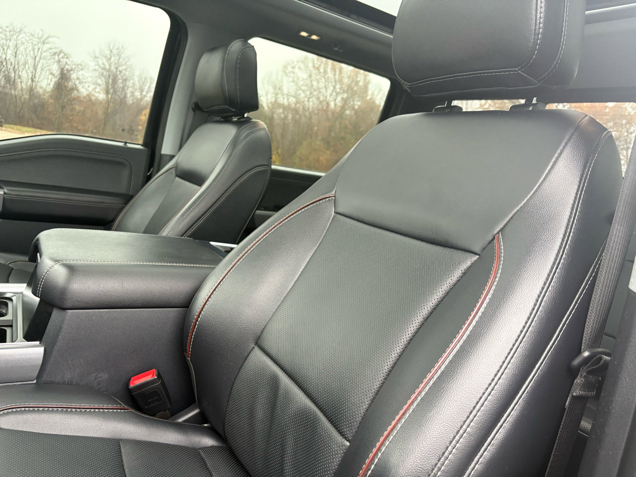 Used 2024 Ford F350 Lariat w/ Lariat Ultimate Package image 22