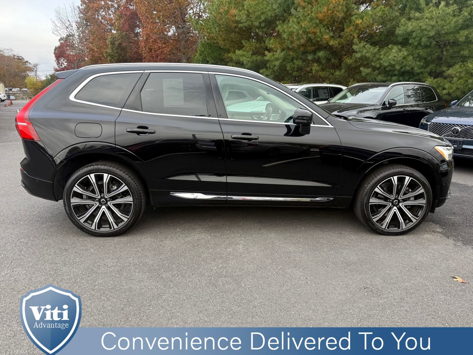 Certified 2023 Volvo XC60 B5 Ultimate image 9