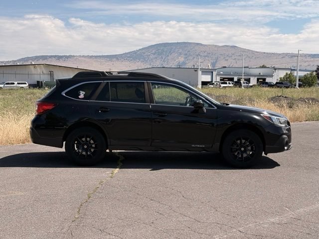 Used 2018 Subaru Outback 2.5i Premium AWD/4WD image 7