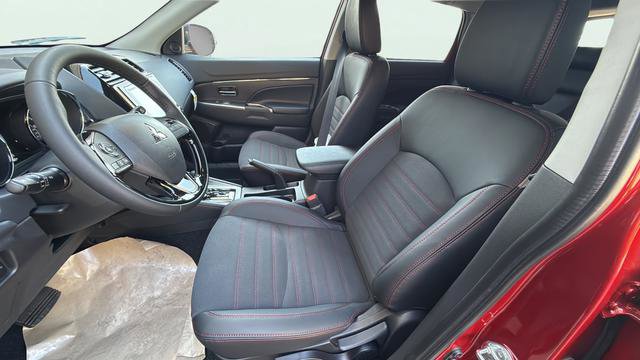 New 2026 Mitsubishi Outlander Sport SE AWD/4WD image 12