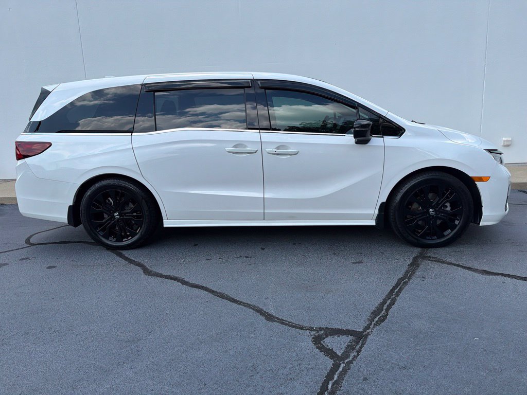 Used 2025 Honda Odyssey Sport-L image 7