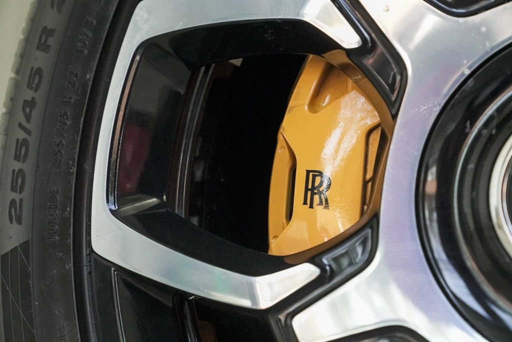 Certified 2024 Rolls-Royce Cullinan Black Badge w/ Driver's Package image 12