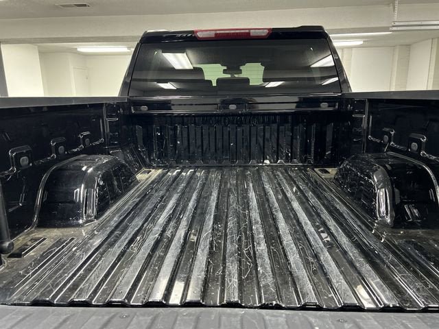 Certified 2025 GMC Sierra 1500 SLT AWD/4WD image 26